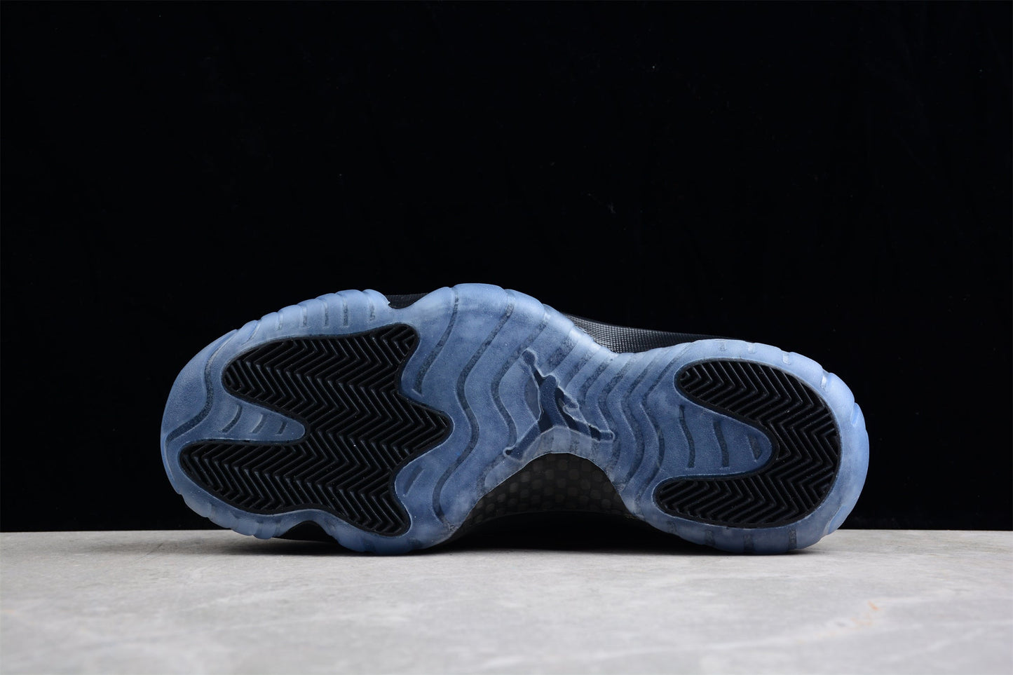 Air Jordan 11“Cap and Gown”