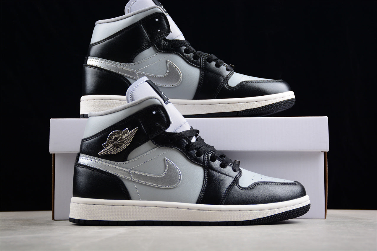 Air Jordan 1 Mid SE "Black Chrome"