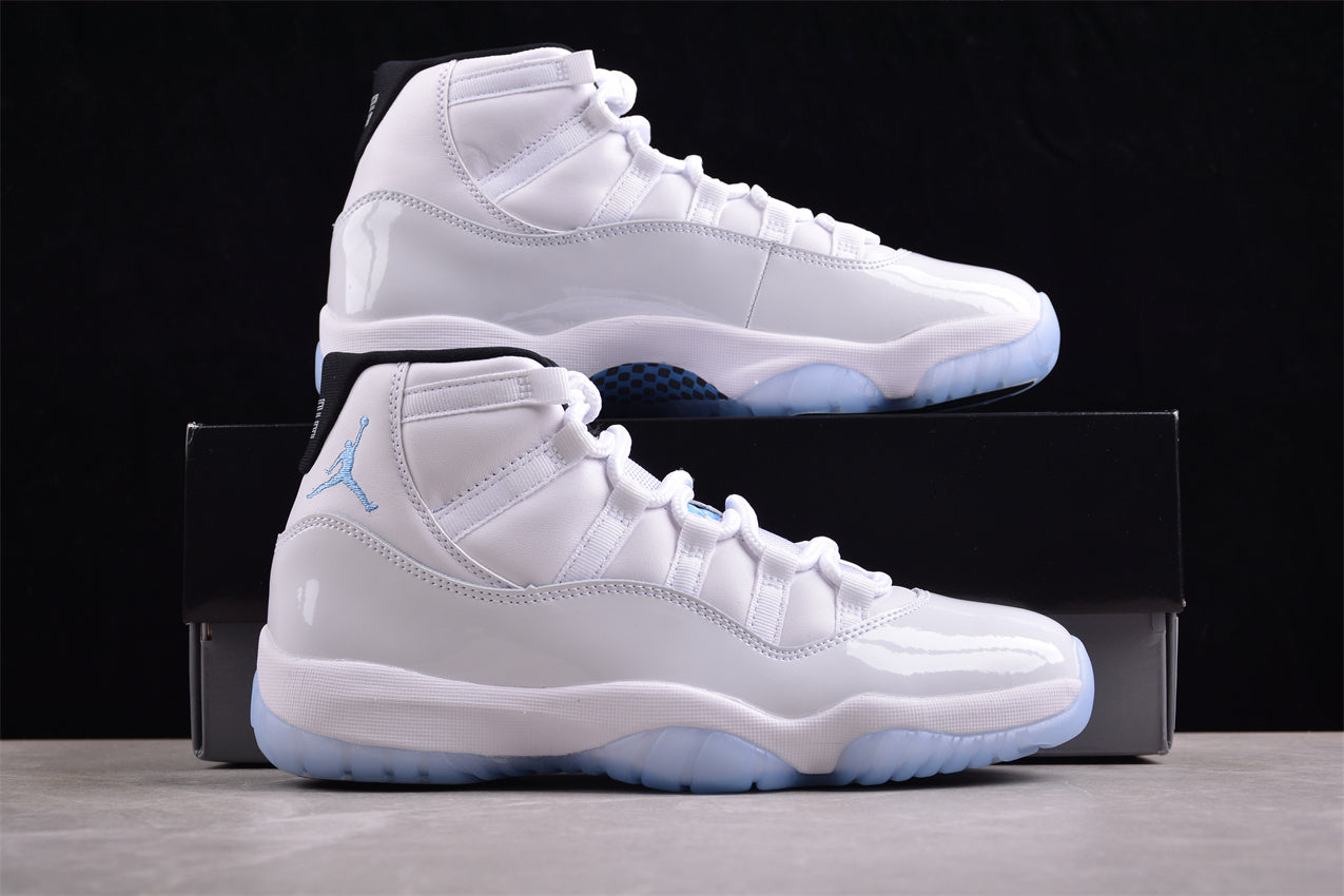 Air Jordan 11 "Legend Blue"