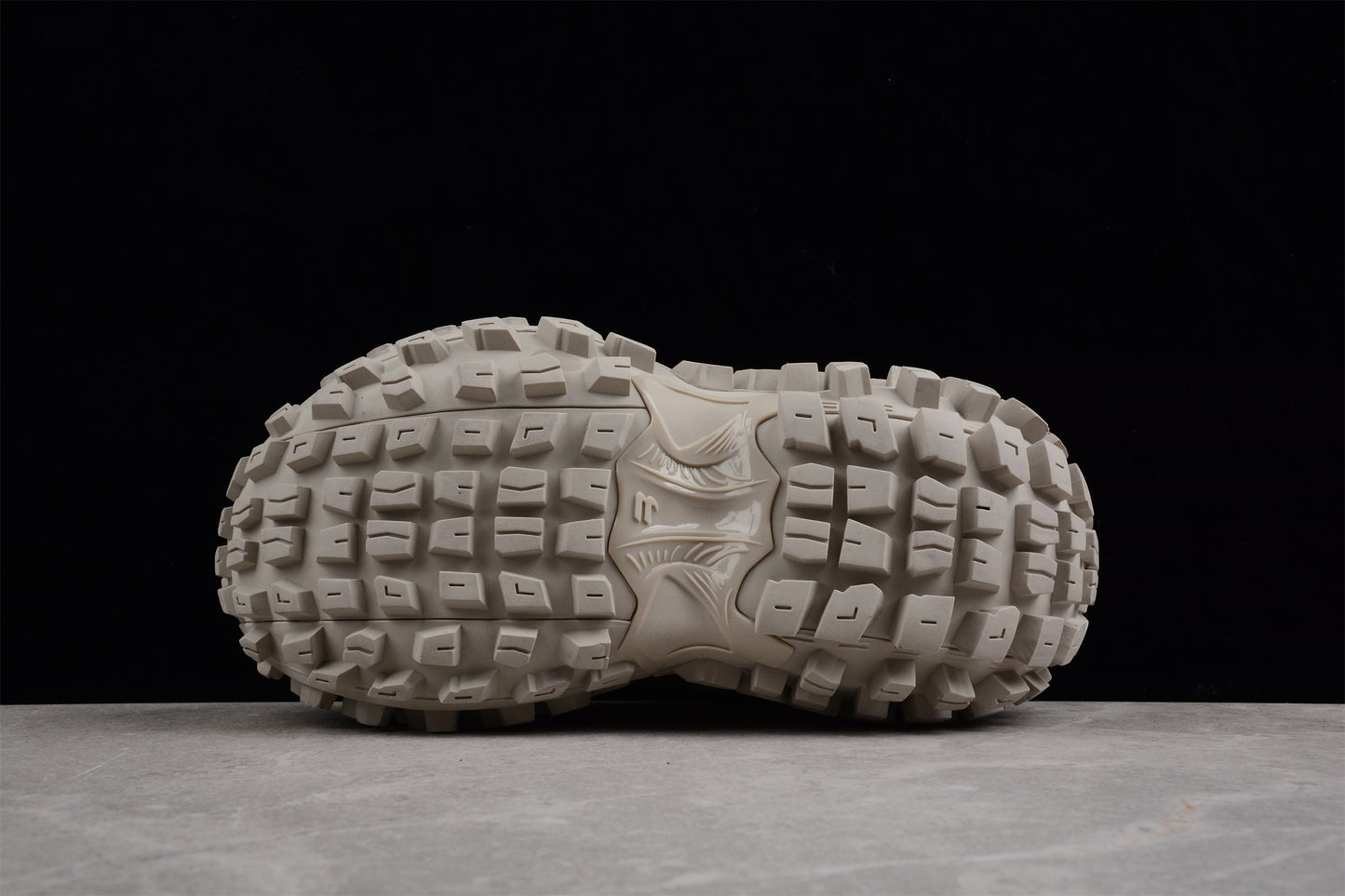 Balenciaga Defender Beige Sneakers