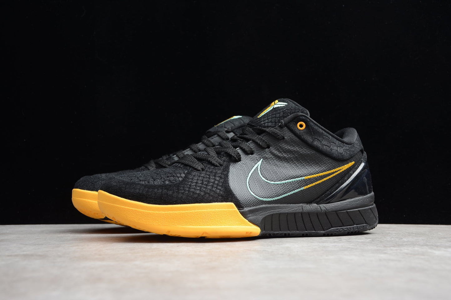 Nike Zoom Kobe 4 Protro 'Snakeskin'