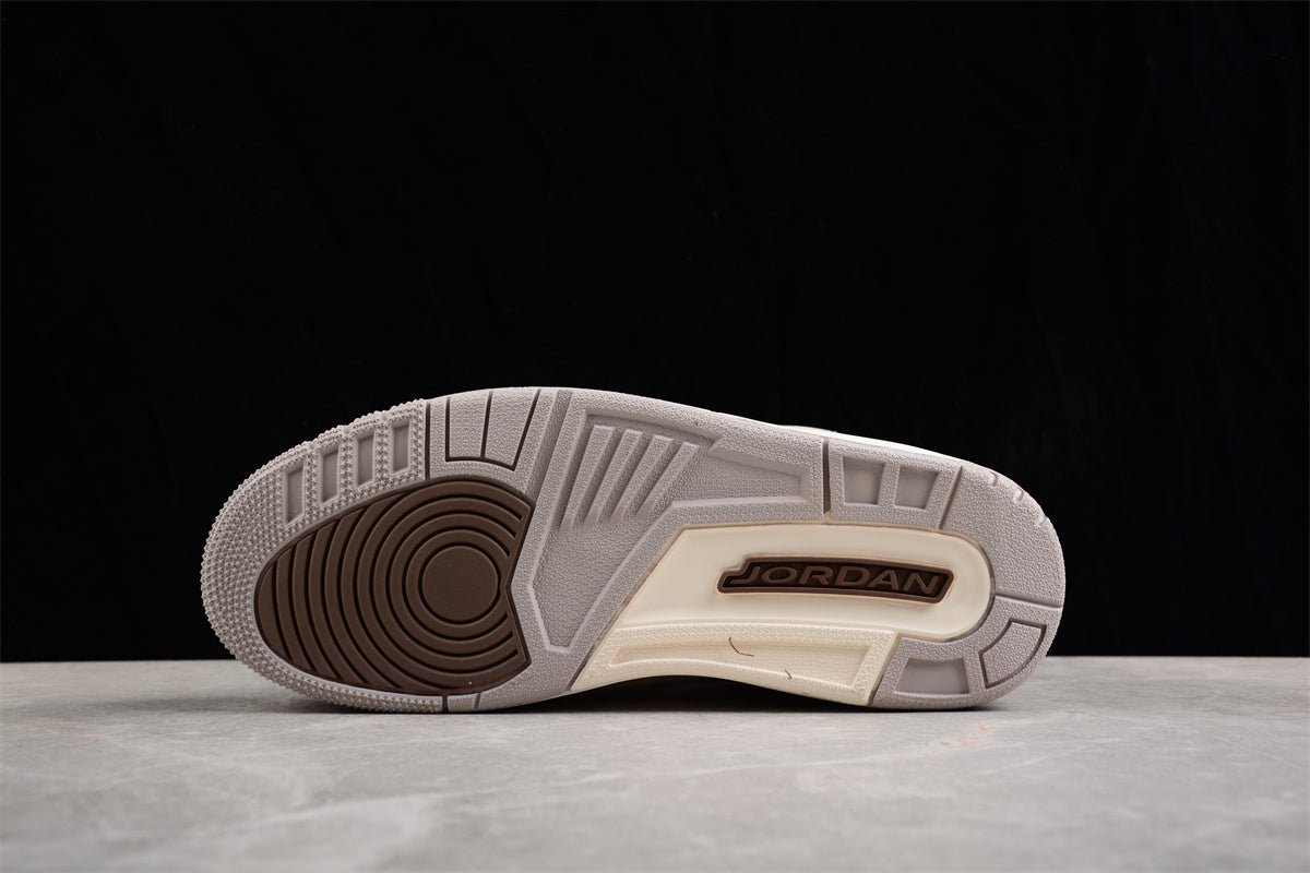 Air Jordan 3 "Palomino"