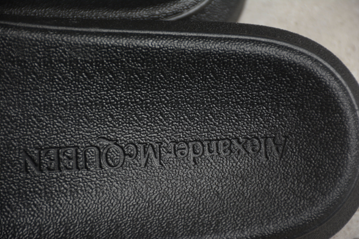 Alexander McQueen Pool Slide Black