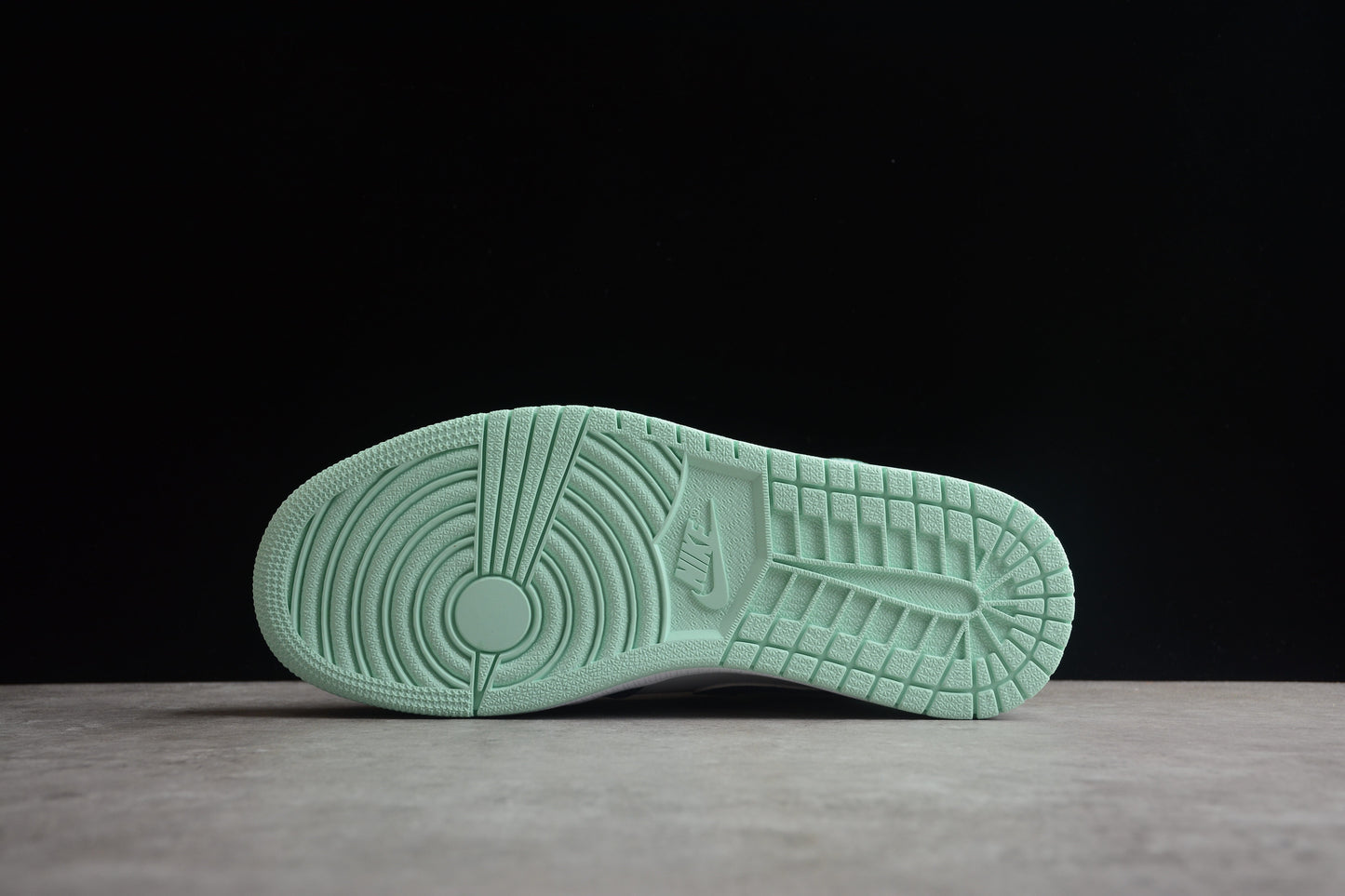 Nike Air Jordan 1 Mid Mystic Navy Mint Foam White