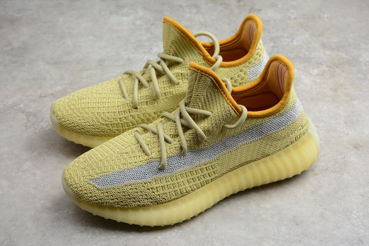 Adidas Yeezy Boost 350 V2 Marsh Sneakers