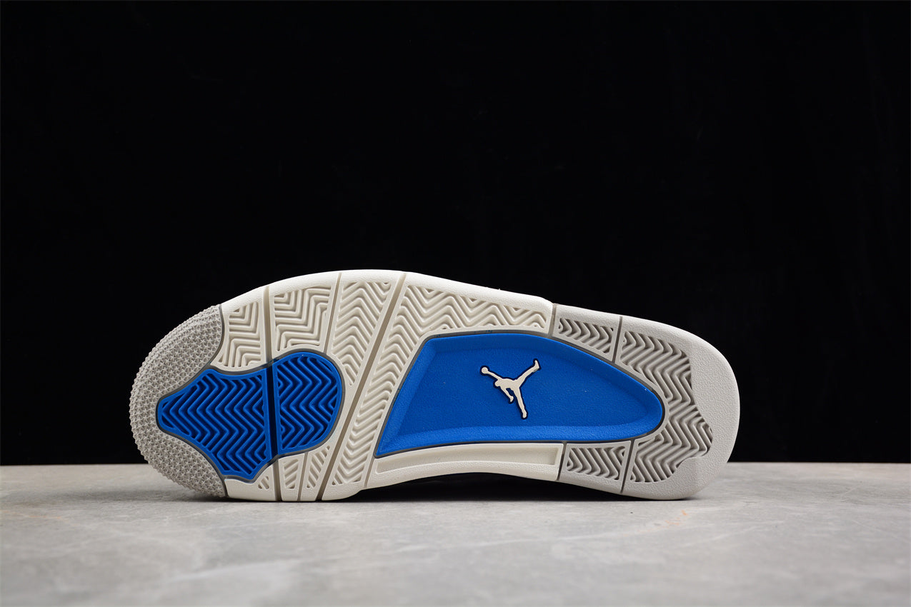 Air Jordan 4 Retro "Military Blue"