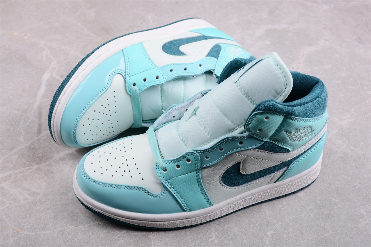 Air Jordan 1 Mid SE "Bleached Turquoise"