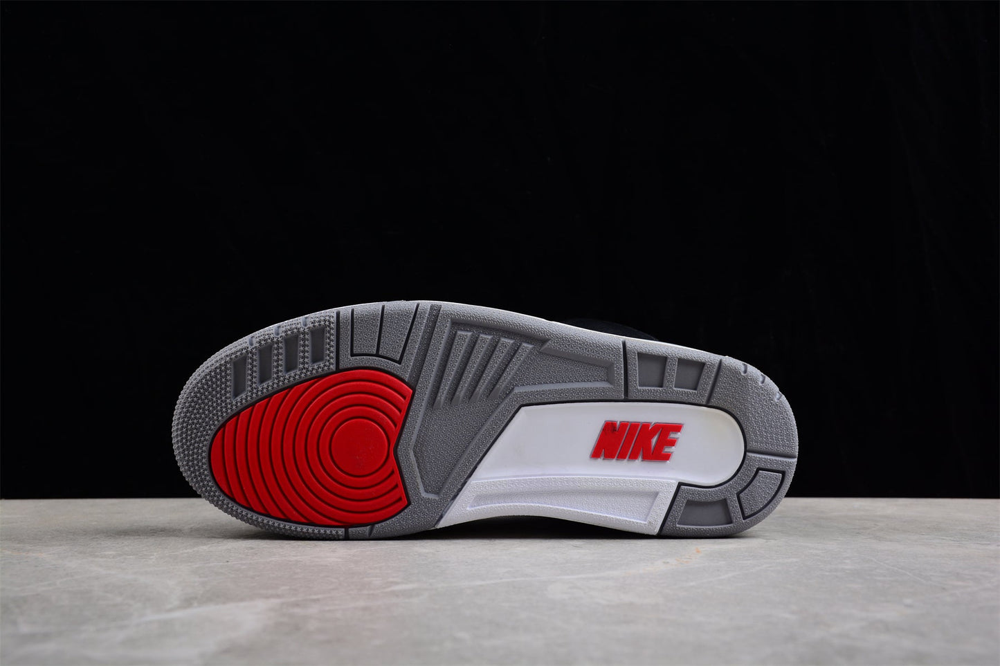 Air Jordan 3 Retro "Black Cement"