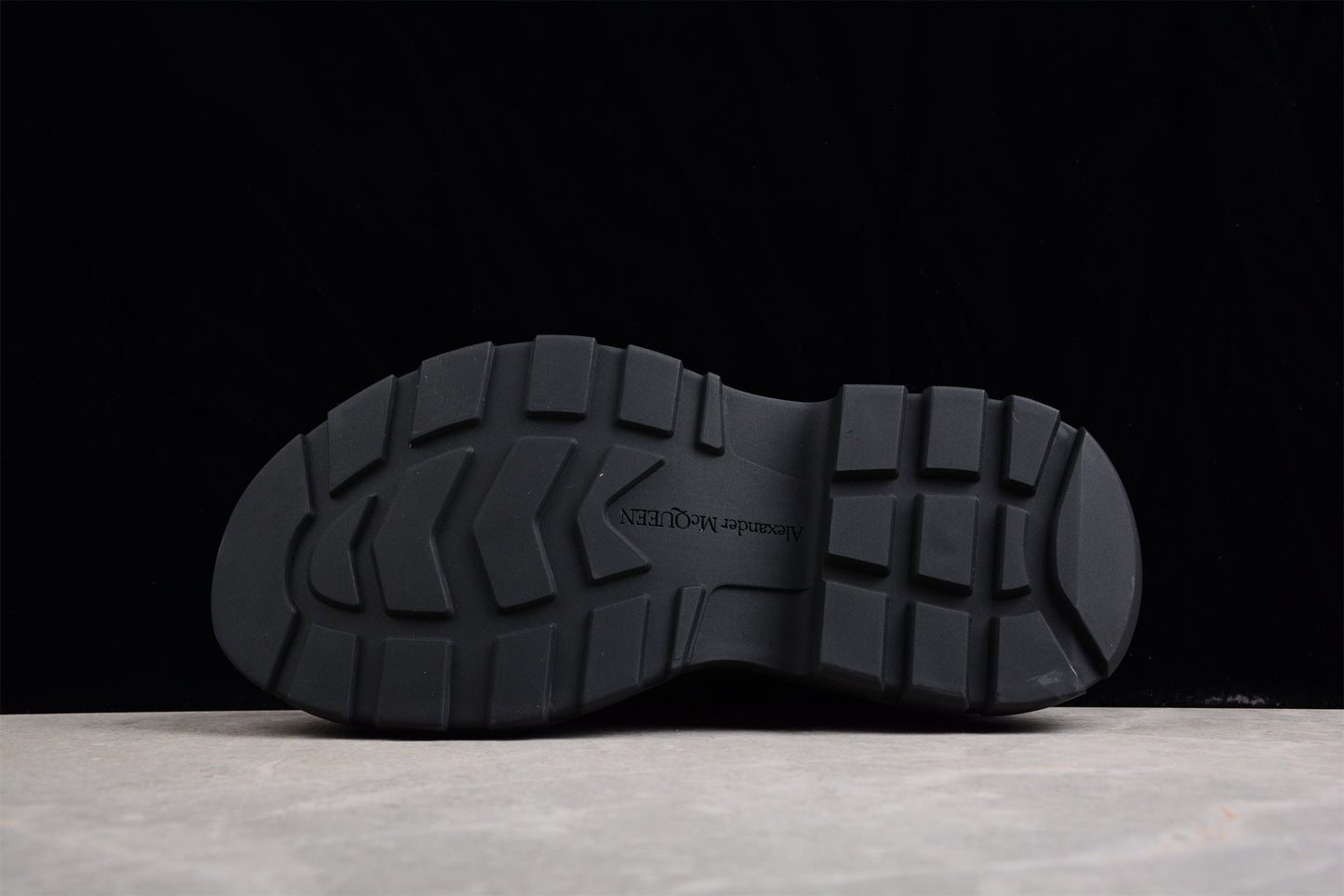 Alexander McQueen Tread Slick 'Black'