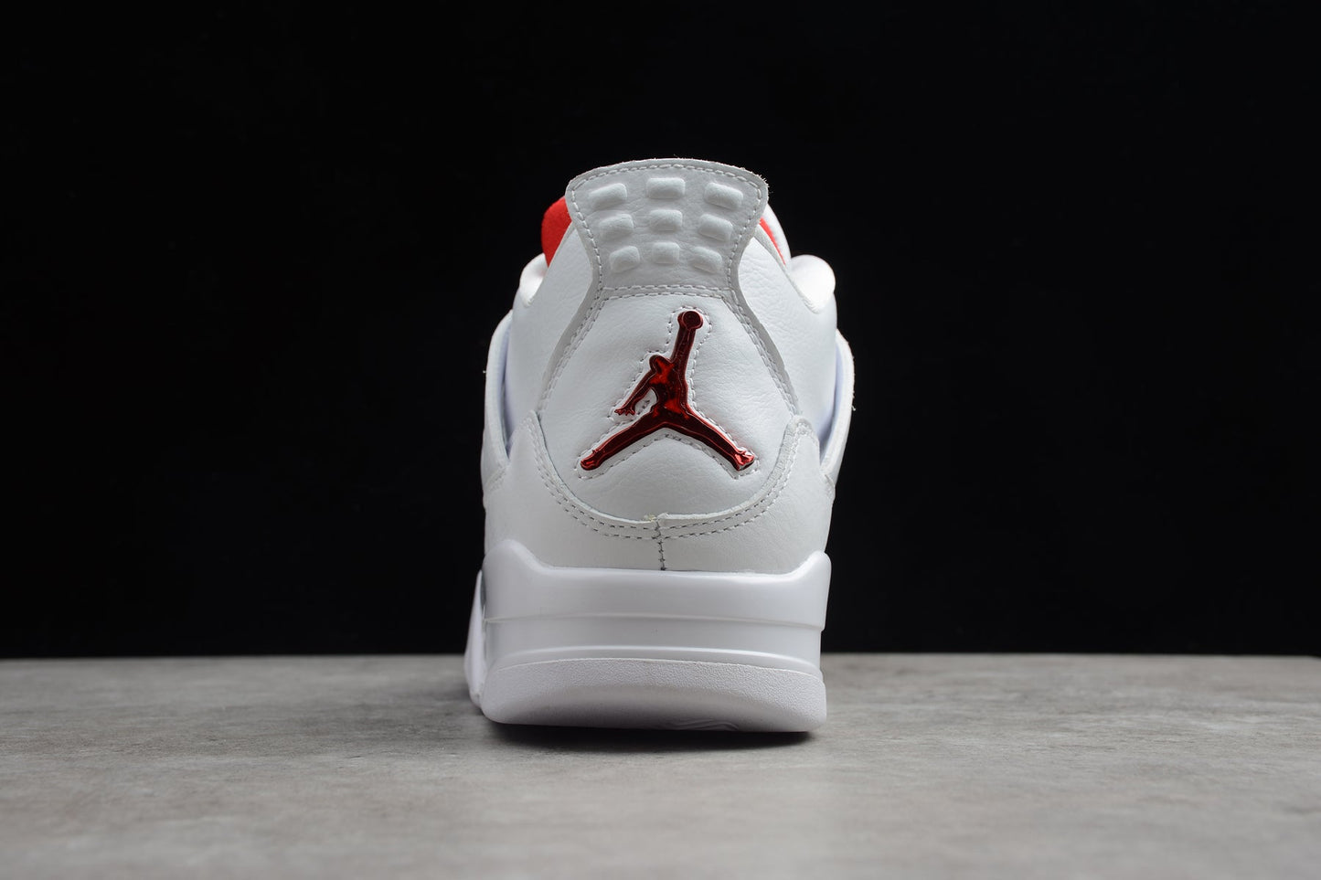 Air Jordan 4 Retro "Orange Metallic"