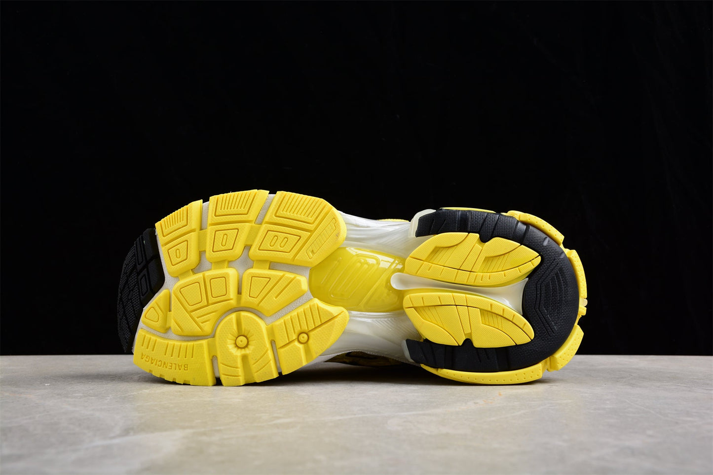 Balenciaga Runner 7.0 Yellow Sneakers