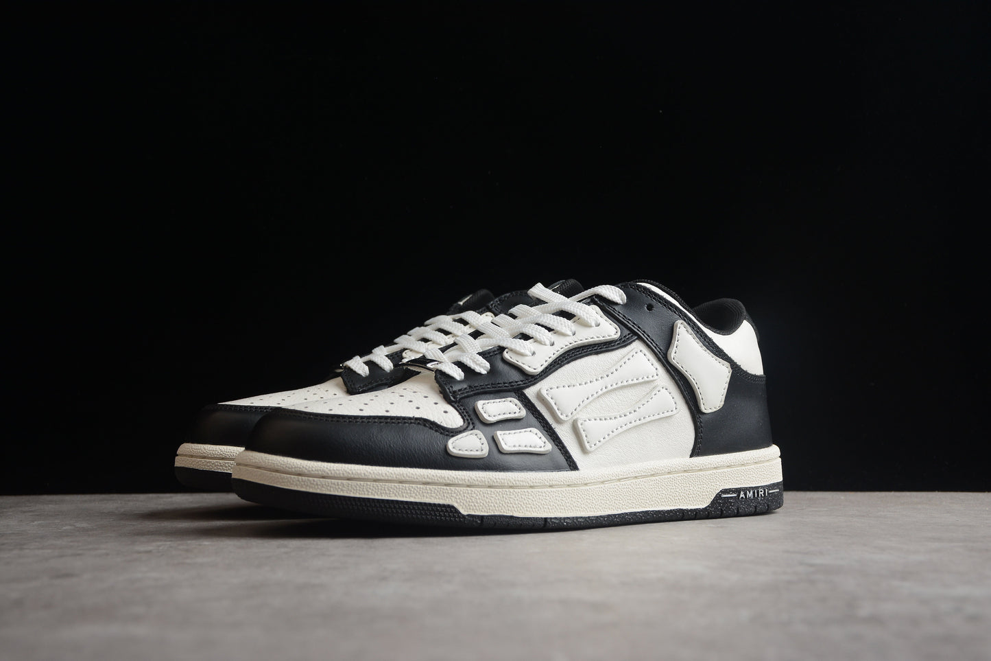 Amiri Skel Top Low 'Black White'