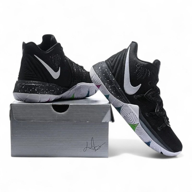NIKE Kyrie 5 x Black Magic