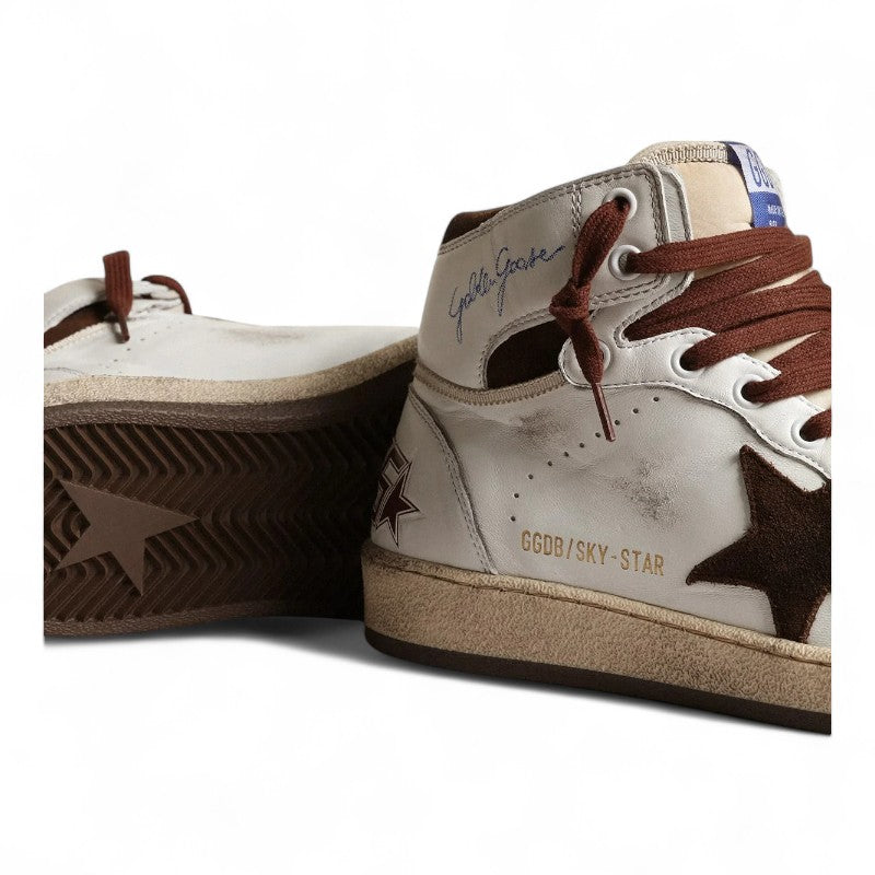 Sky-Star sneakers in white nappa leather with a chocolate suede star