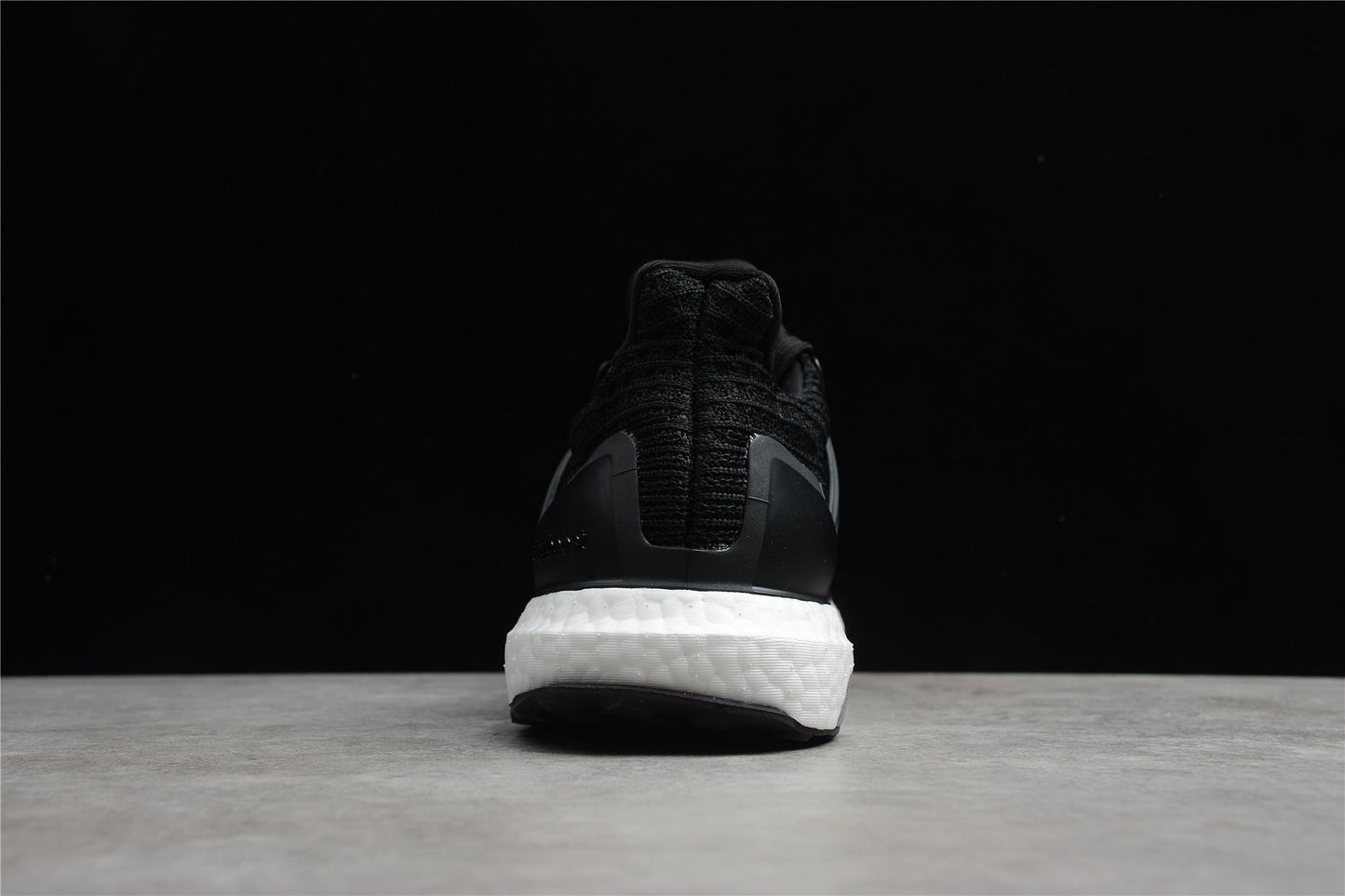 adidas Ultraboost 4.0 DNA "Black"