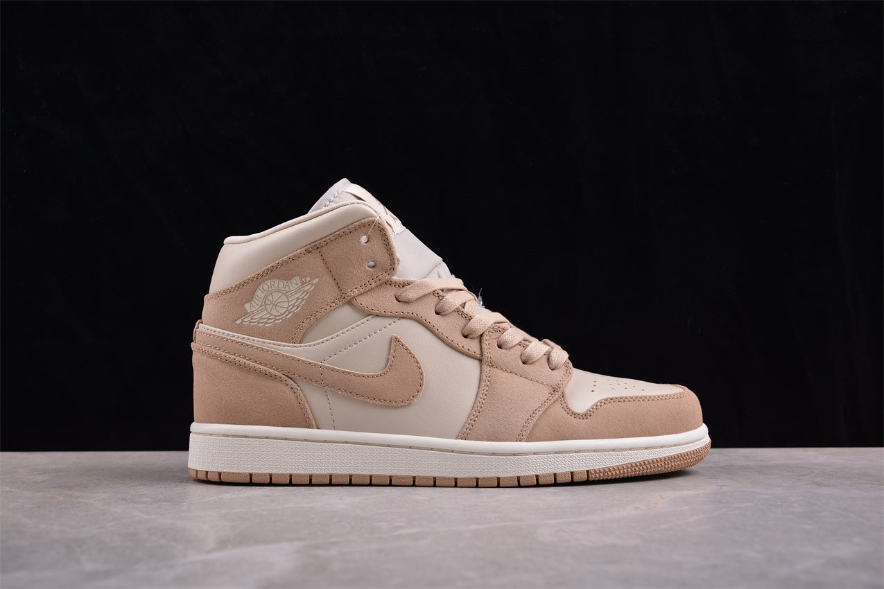 Air Jordan 1 Mid SE "Legend Light Brown"