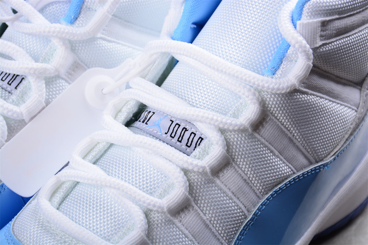 Air Jordan 11 Retro High "UNC"