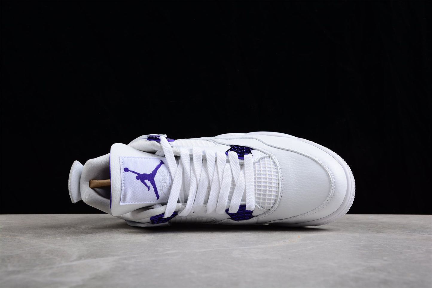 Air Jordan 4“Court Purple”
