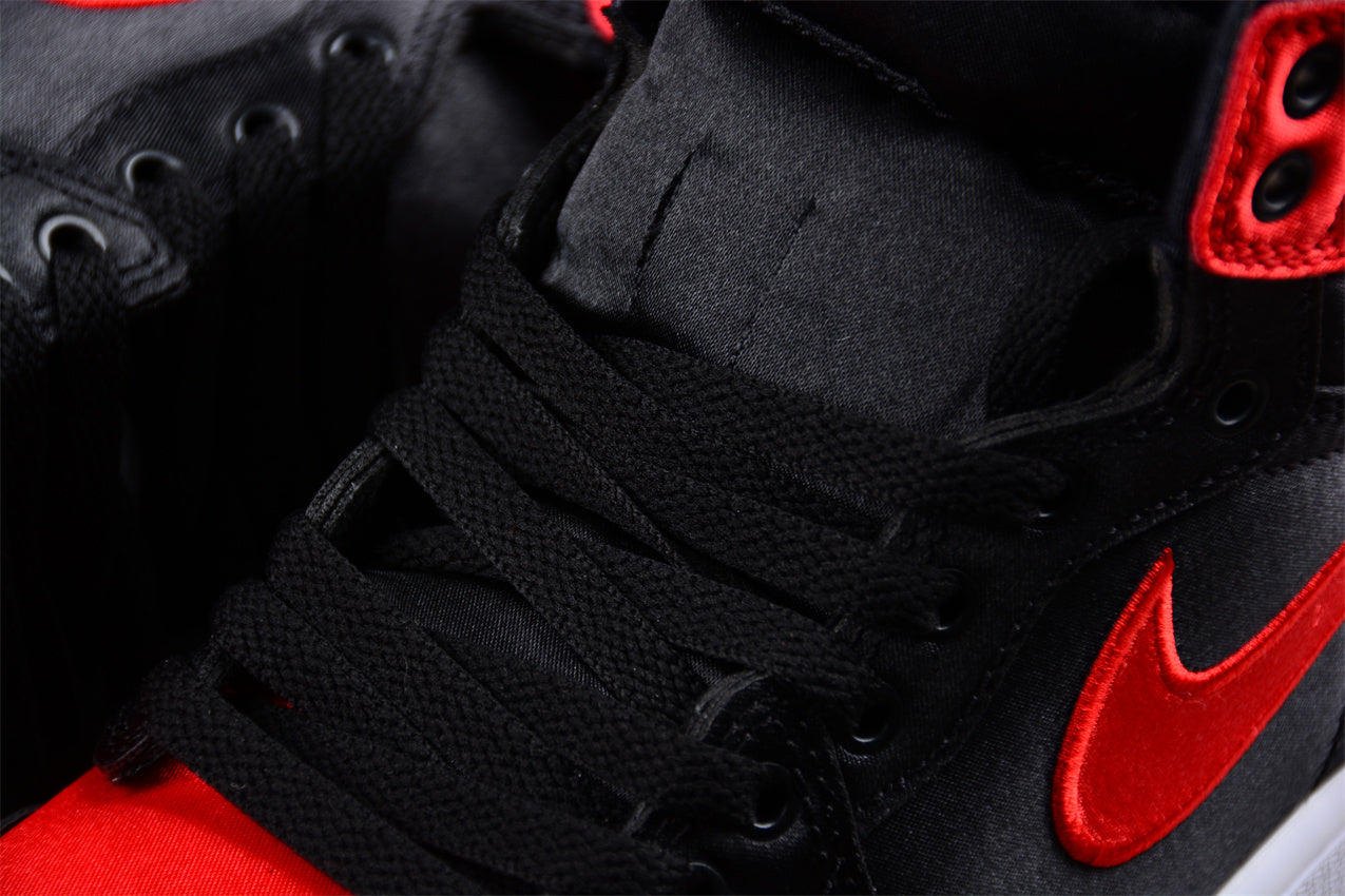 Air Jordan 1 High OG 'Satin Bred'