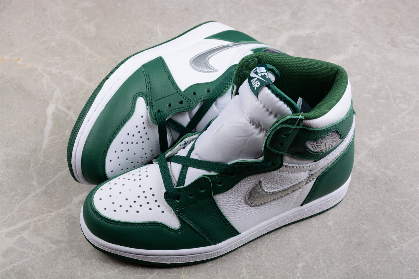 Air Jordan 1 High OG "Gorge Green"