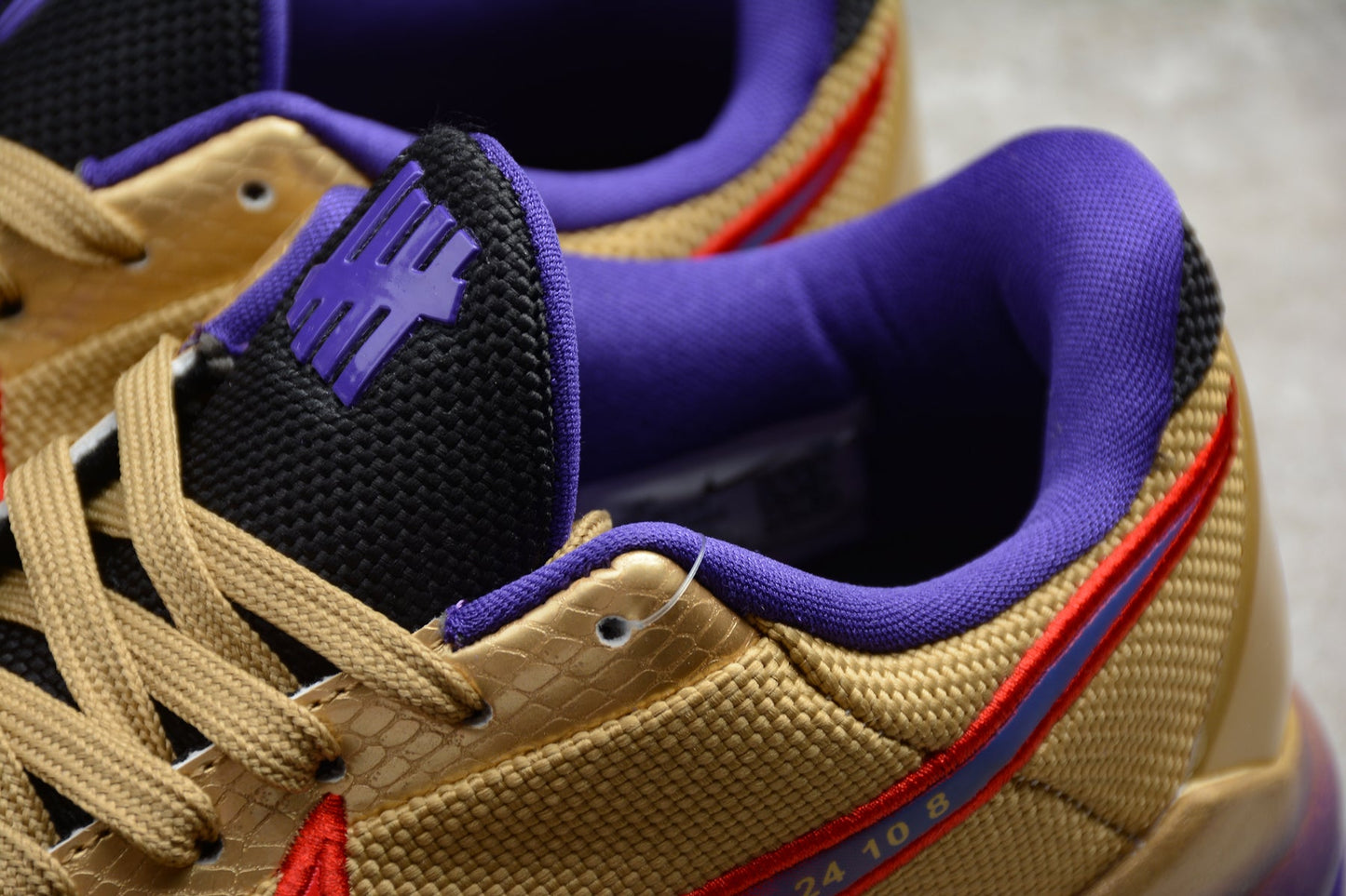 Nike Kobe 5 Protro x Undefeated “Hall of Fame”