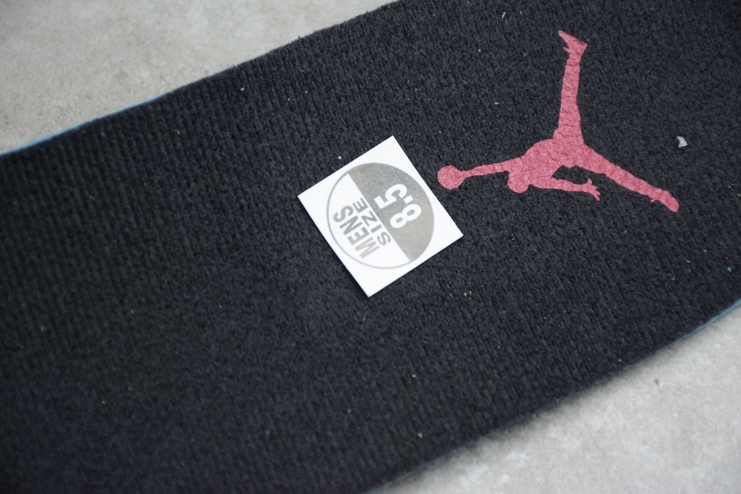 Nike Air Jordan 1 Mid "Bred Toe" (Black/Red/White)