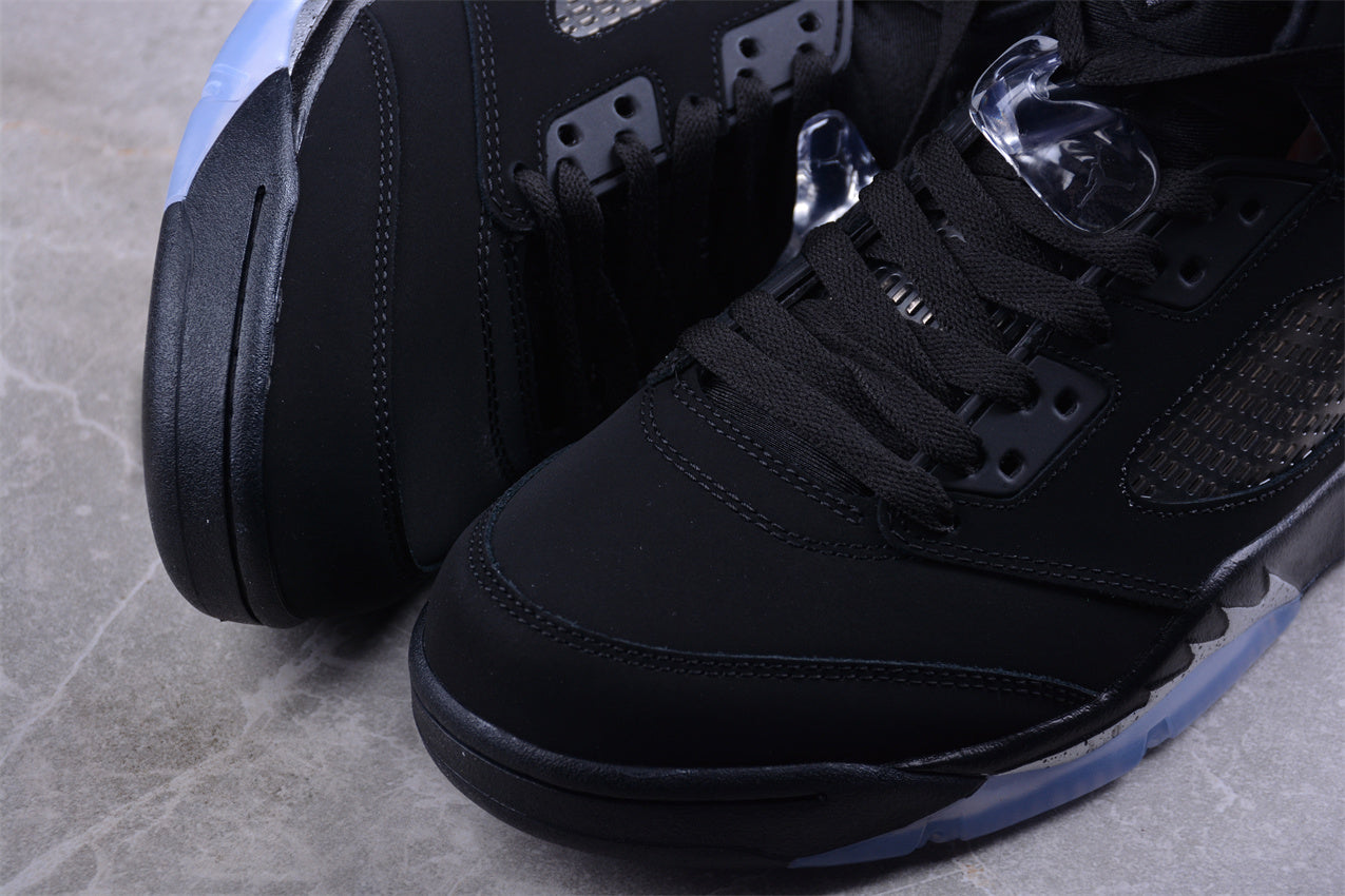 Air Jordan 5 Retro “Black Cat”
