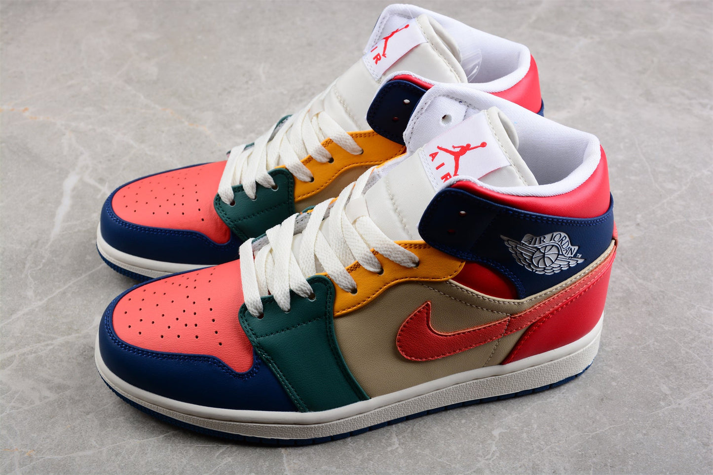 NIKE AIR JORDAN 1 MID SE "MULTI-COLOR"