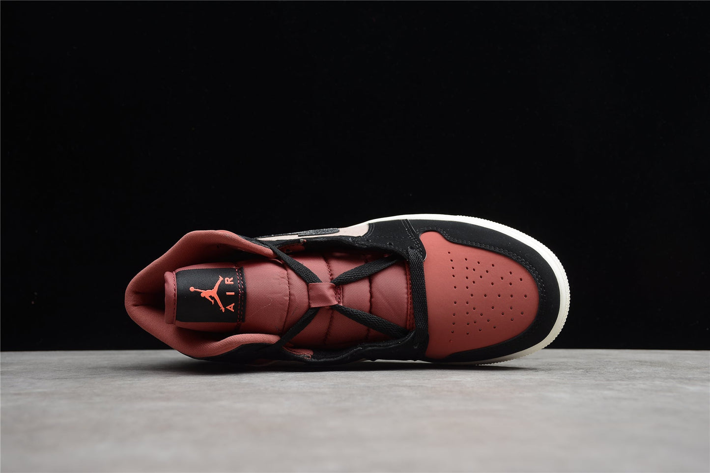Nike Air Jordan 1 Mid "Canyon Rust"
