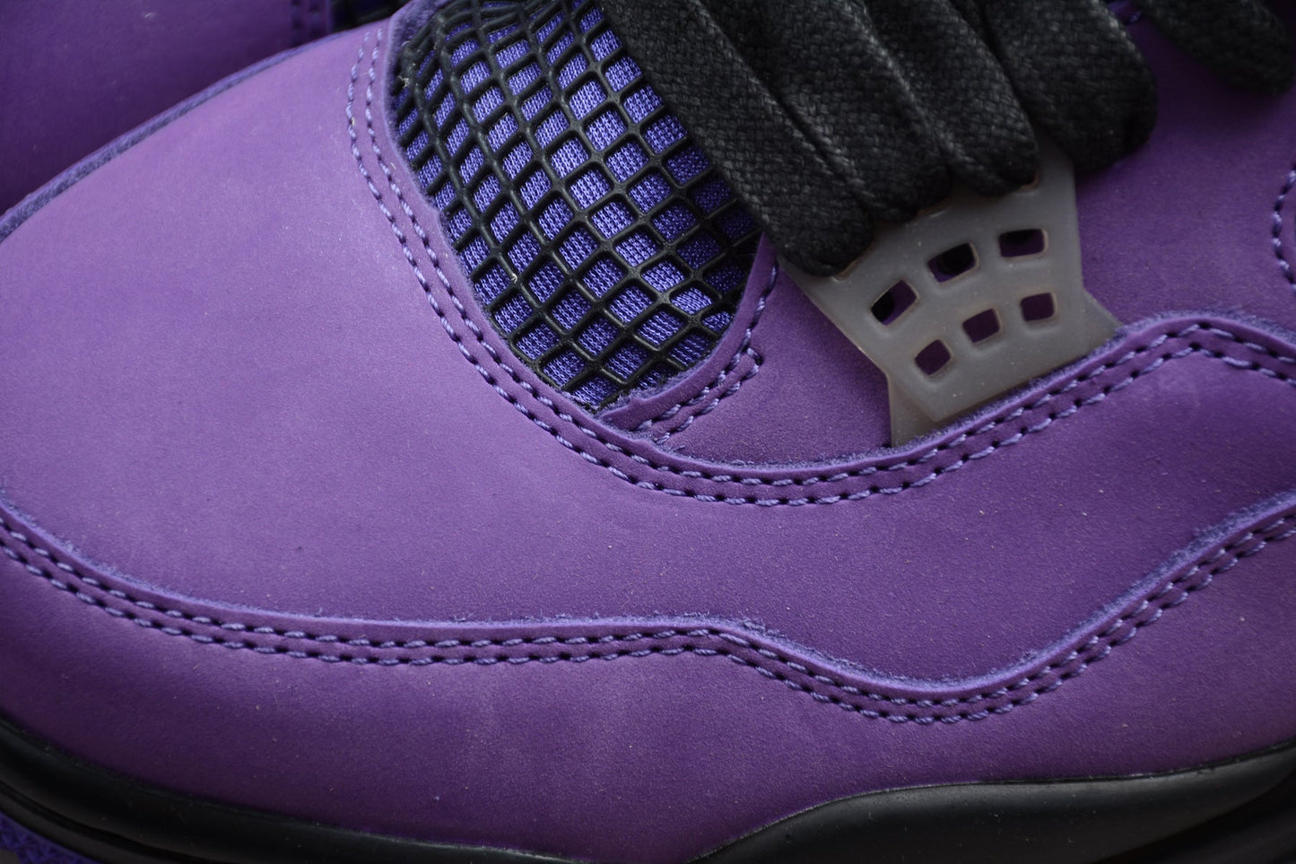 Travis Scott x Air Jordan 4 “Purple”