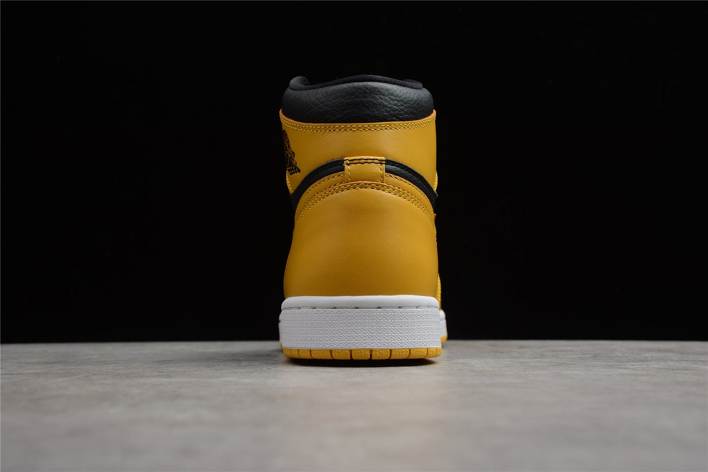 Air Jordan 1 High OG “Pollen”