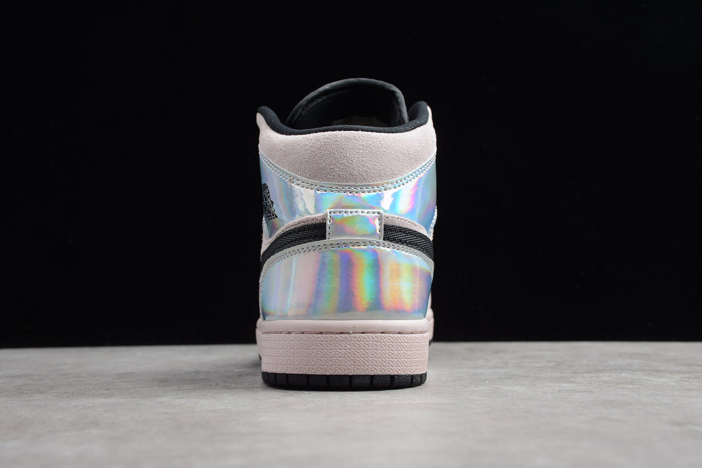 Air Jordan 1 Mid "Iridescent"