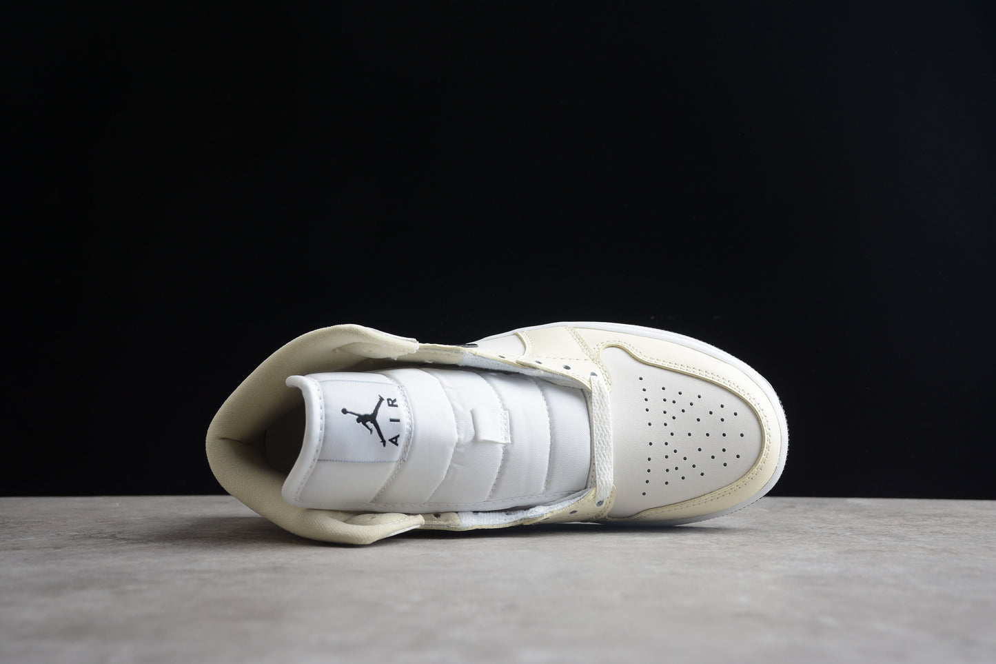 Nike Air Jordan 1 Mid "Coconut Milk"