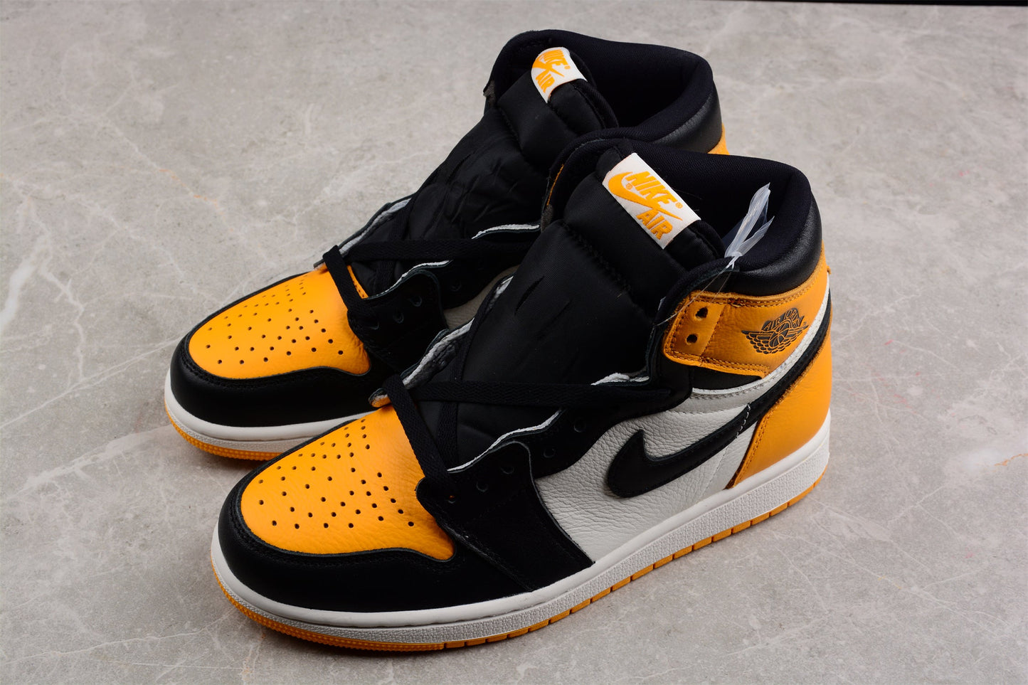 Nike Air Jordan 1 Retro High OG “Taxi”