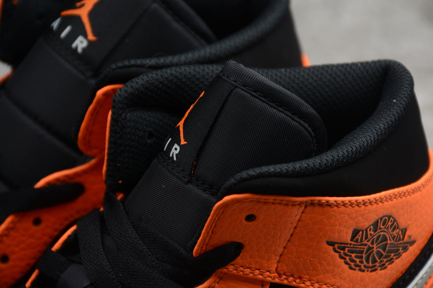 Air Jordan 1 Mid "Black Light Bone Orange"
