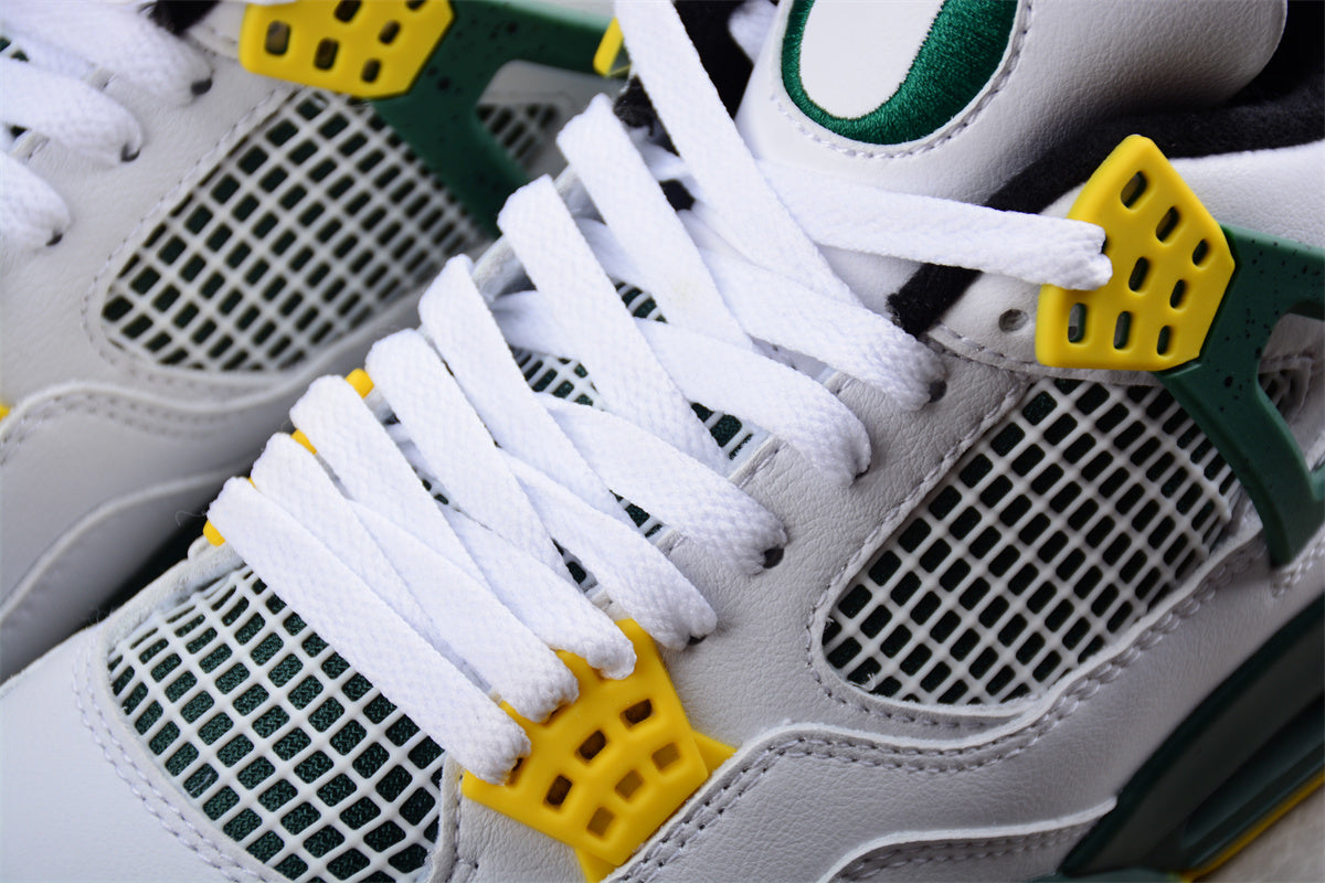 Air Jordan 4 Retro "Oregon Ducks" PE