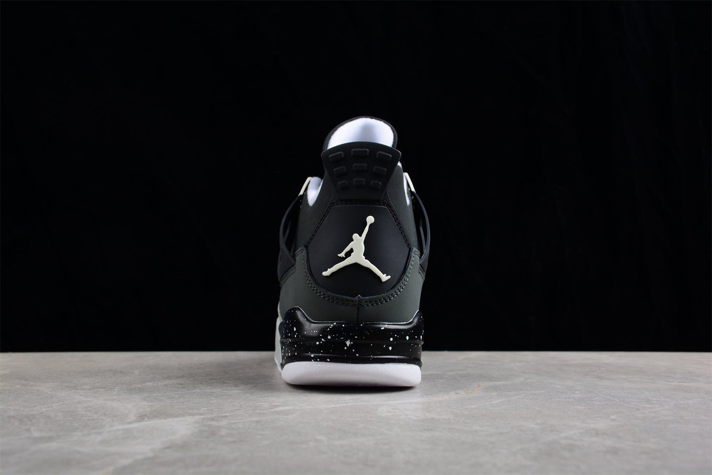 Air Jordan 4 "Georgetown" PE