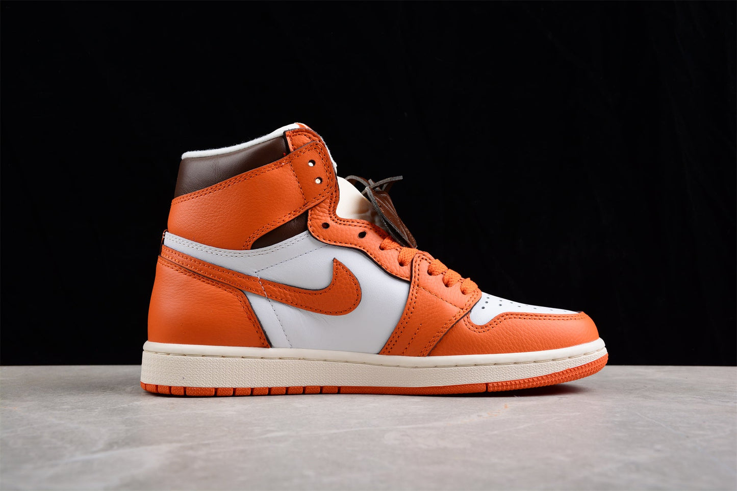 Jordan Air Jordan 1 High "Starfish" sneakers