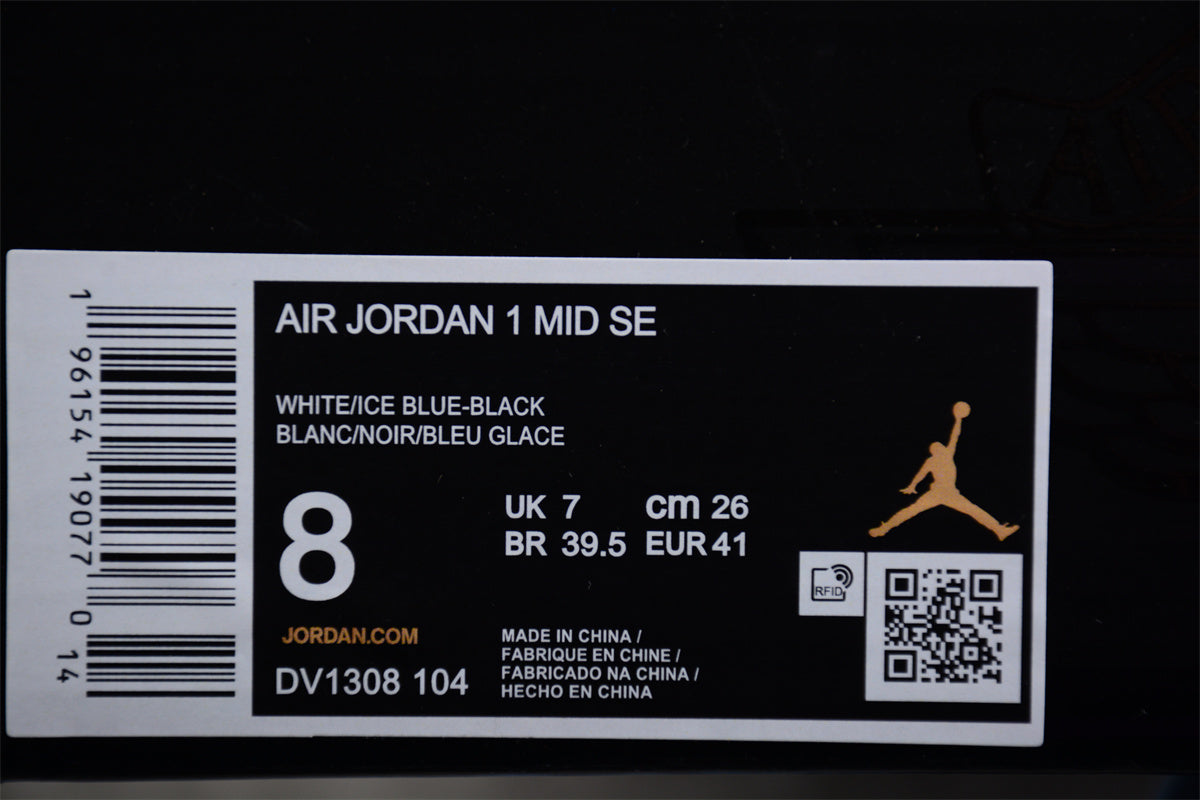 Air Jordan 1 Mid SE "Ice Blue"