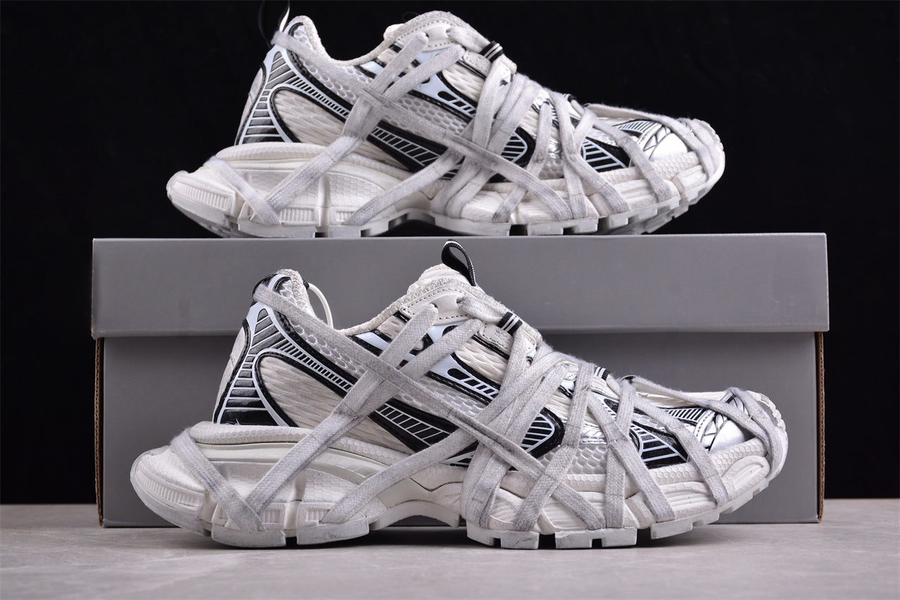 Balenciaga 3XL Extreme Lace White & Black