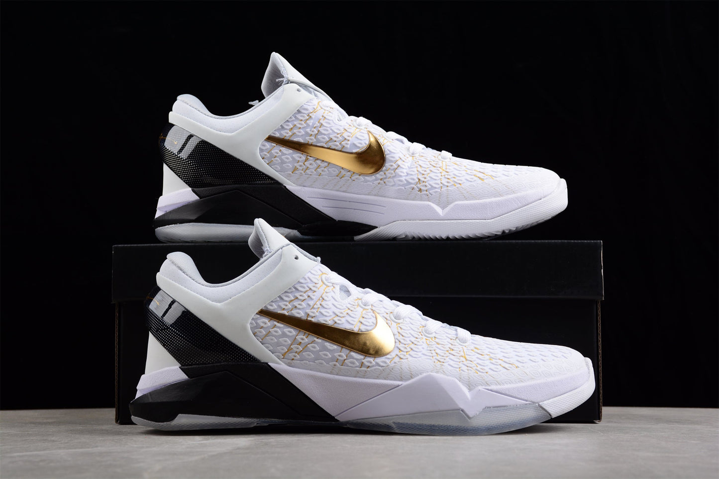 Nike Zoom Kobe 7 “Home”