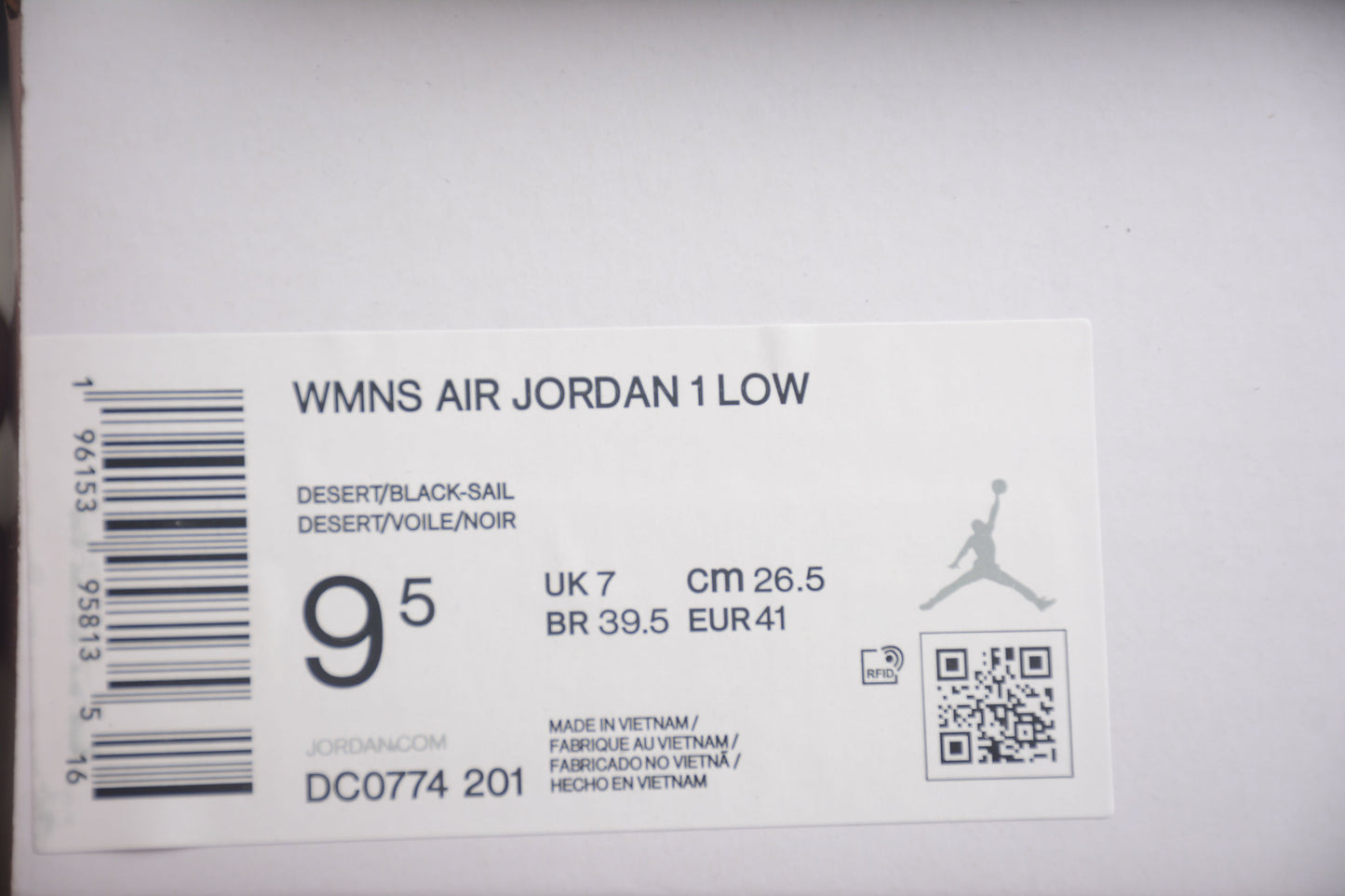 Air Jordan 1 Low "Desert"