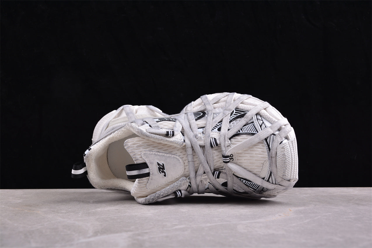 Balenciaga 3XL Extreme Lace White & Black