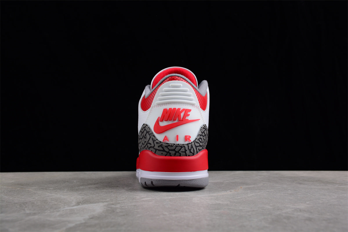 Air Jordan 3 Retro 'Fire Red' (2022)