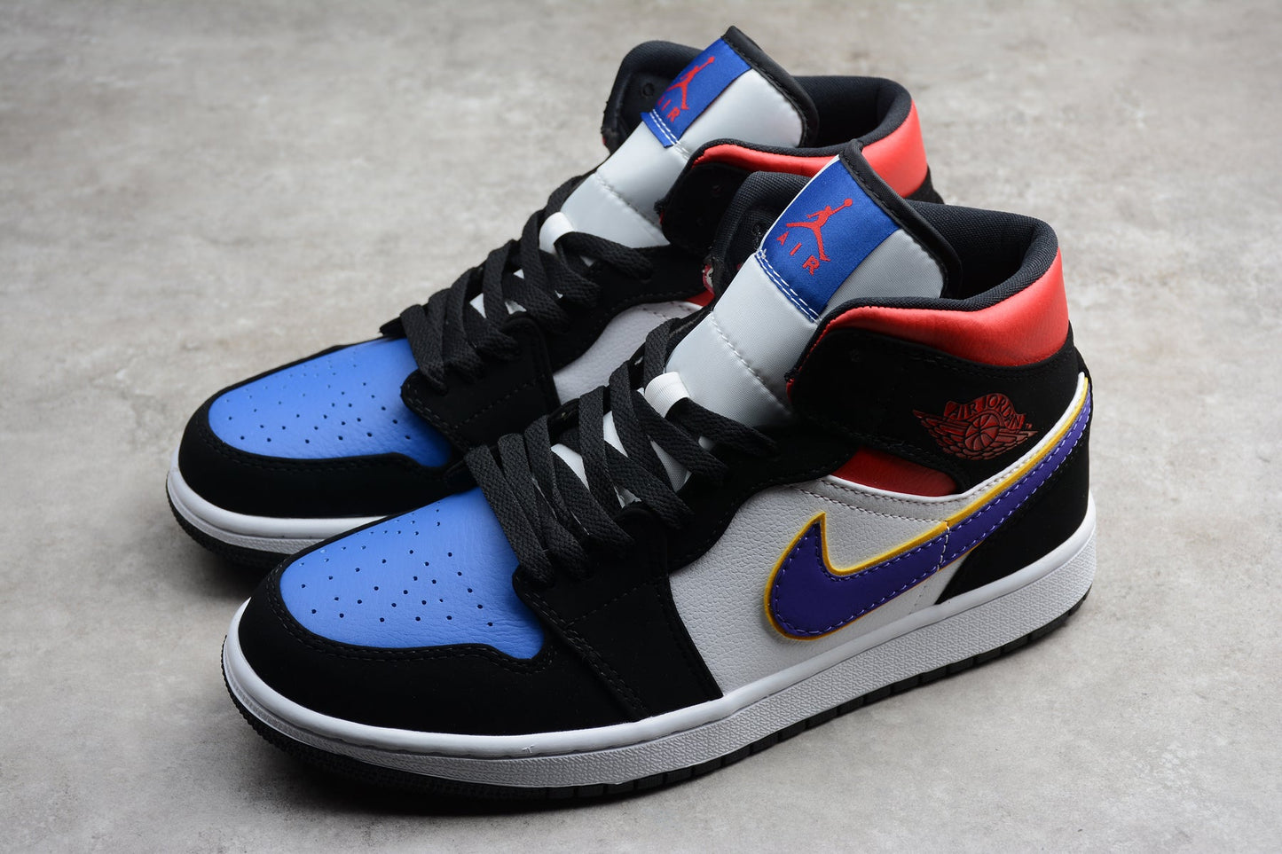 Nike Air Jordan 1 Mid "Lakers"