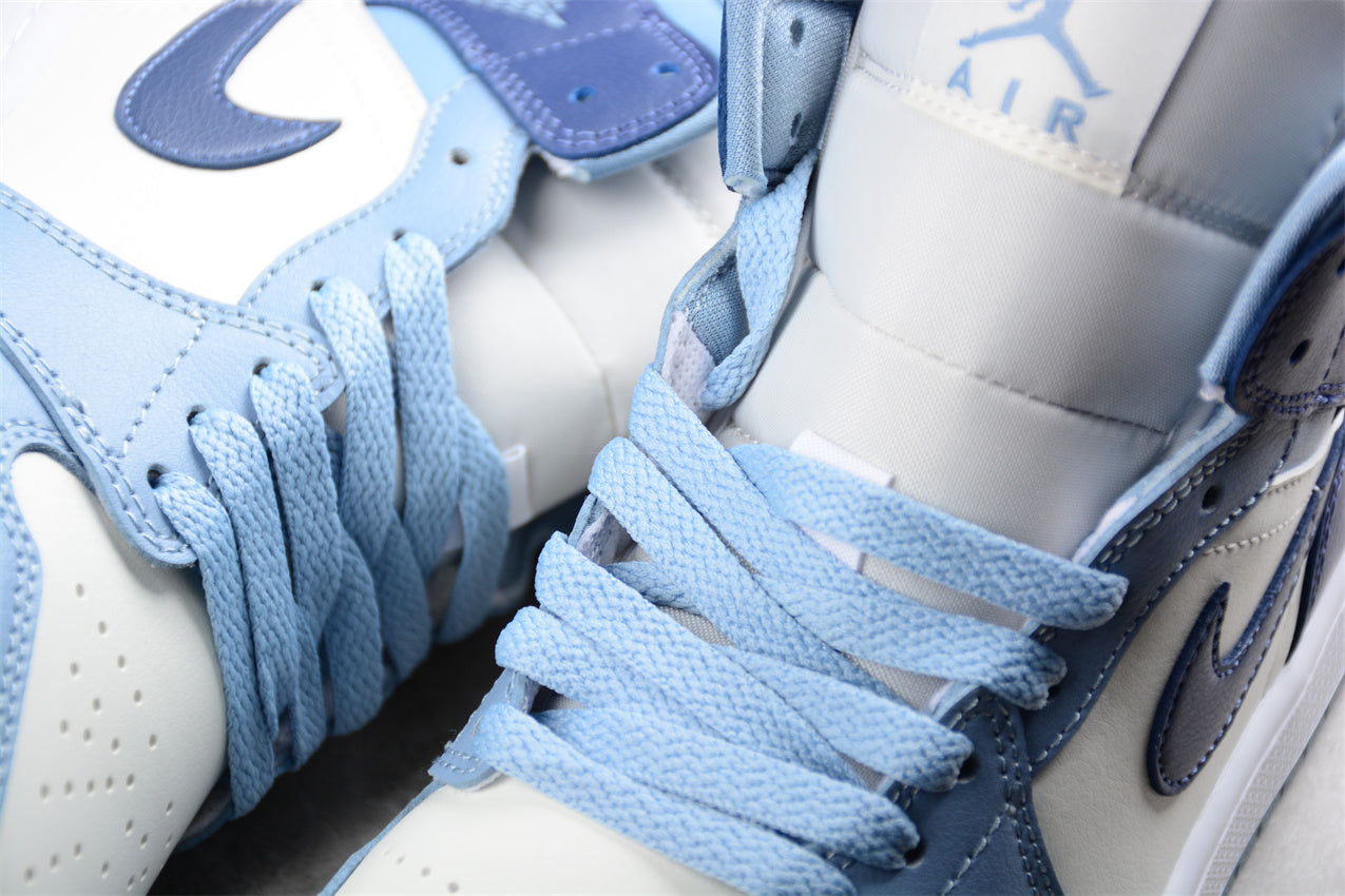 Nike Air Jordan 1 Mid "Diffused Blue"