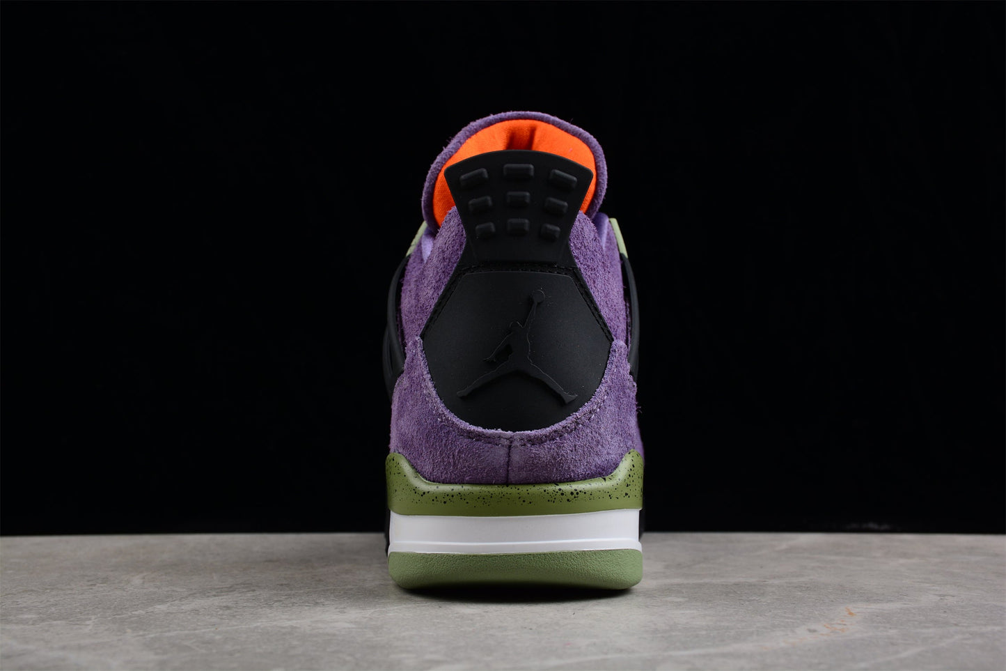 Air Jordan 4 Retro "Canyon Purple"
