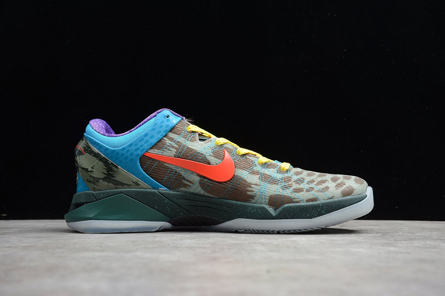 Nike Zoom Kobe 7 "What The Kobe"