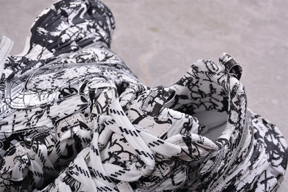 Balenciaga 3XL Extreme Graffiti White & Black