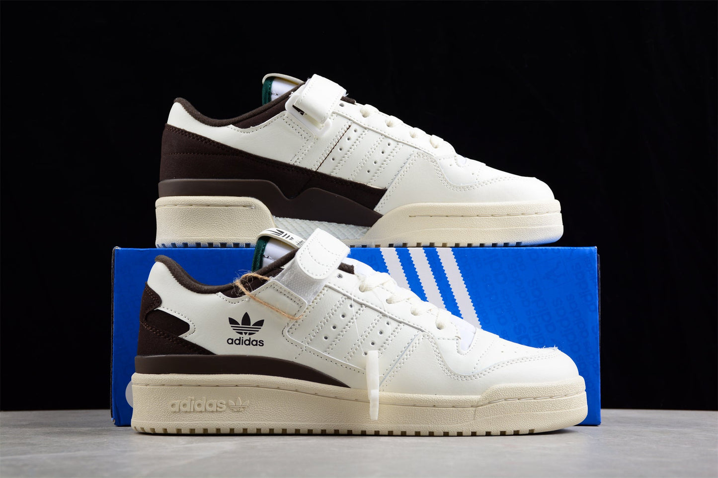 adidas Forum 84 Low in Cream White/Brown